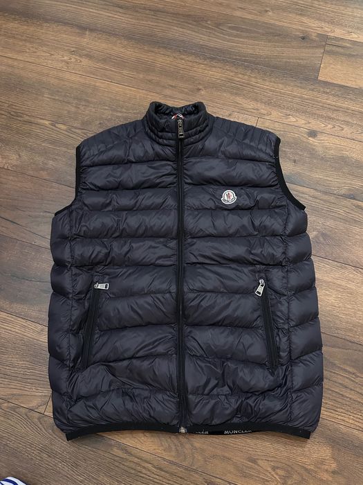 Moncler - мъжки елек