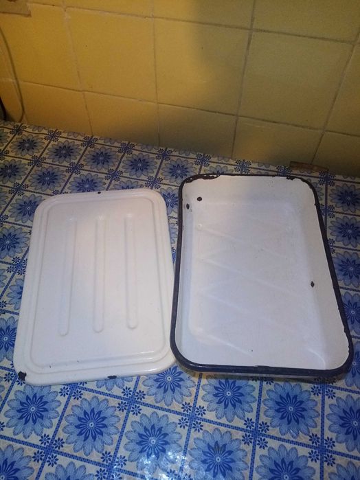 Продам форму для холодца и хранения продуктов Советская.