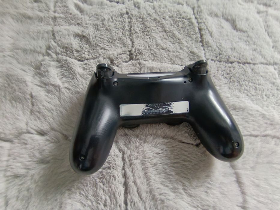 Vand ps4 slim ca nou
