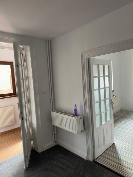 se inchiriaza casa in cartierul 13 septembrie