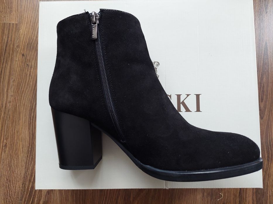 Botine piele naturala intoarsa negre 39 Lasocki