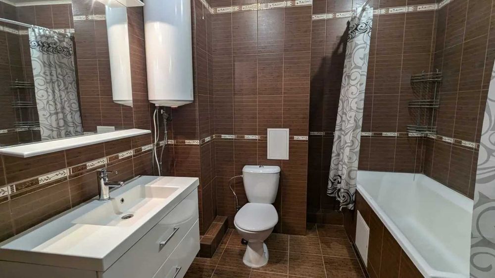 Дава се под наем Двустаен апартамент в София, Зона Б-5 - 68 кв.м за 637.5 € - Снимка #2