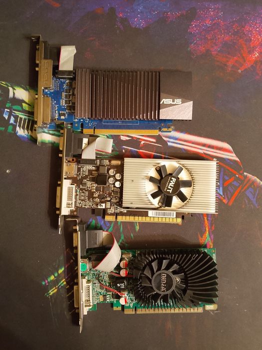 Продам видеокарты