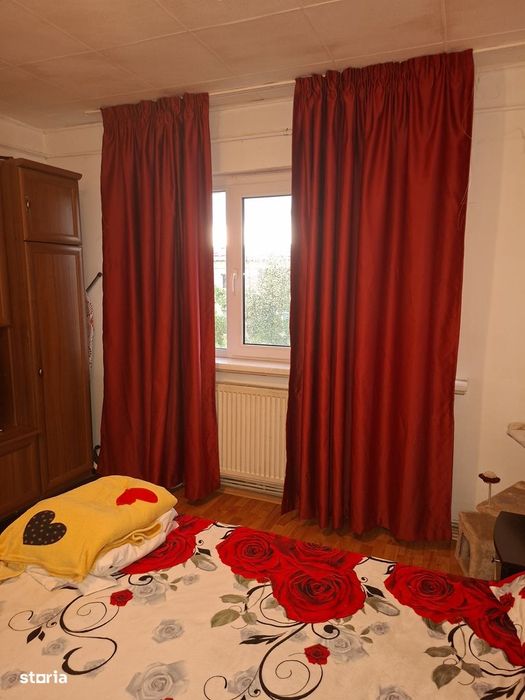 Apartament decomandat Rovine
