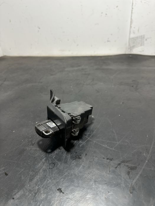 Contact cu cheie BMW Seria 3 E90 E91 E92 E93 | 6964720