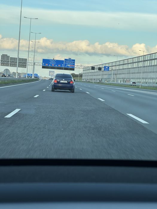 Volkswagen Bora 2001 benzină, 1.509 € — imagine 4