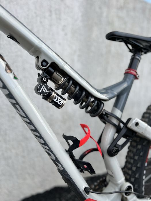 Останали части: RockShox Zeb, шок EXT Storia V3,Sram X01, Magura/Saint