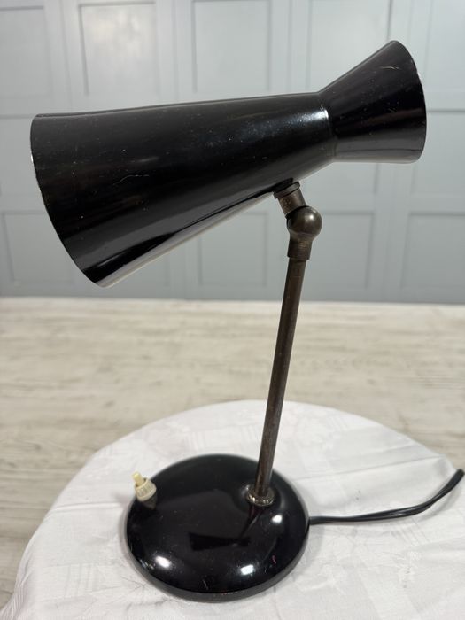Винтидж настолна метална лампа Р399