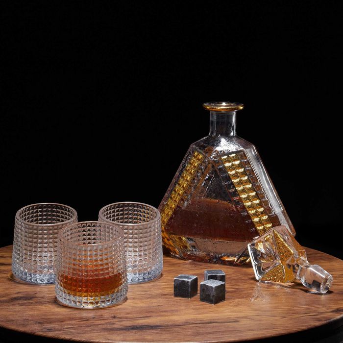 Set 9 pahare whisky 3 variante diferite oscilante baza rotunda 150 ml