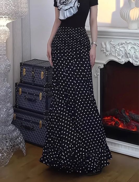 Юбка у горошек.