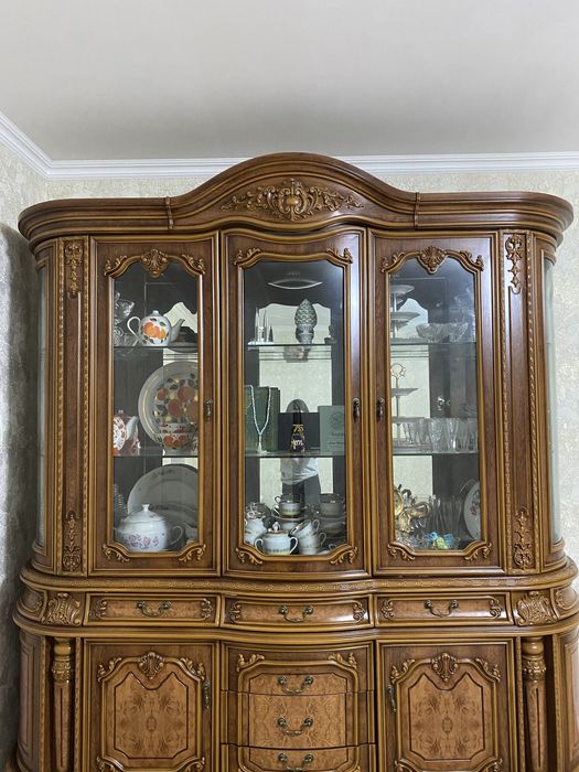 Сервант для гостиной