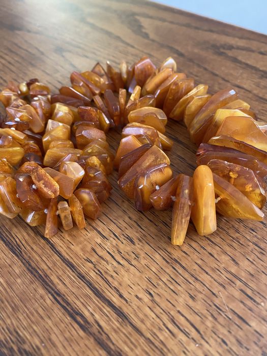 Кехлибарена огърлица