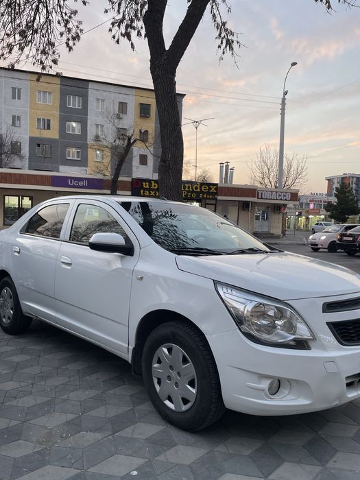 Chevrolet COBALT sotiladi