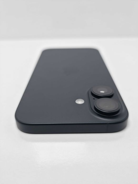 iPhone 16 256GB Black