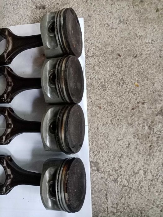 Продавам бутала за опел