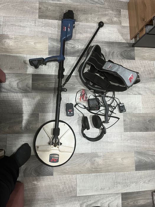 Продам металлоискатель