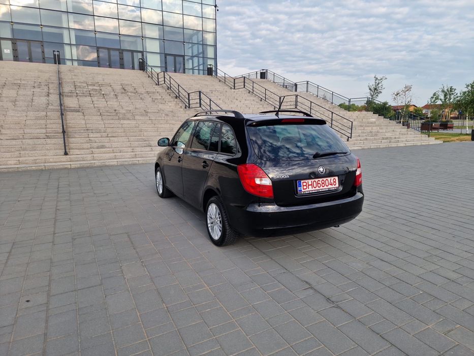 SKODA Fabia 2014 — imagine 3