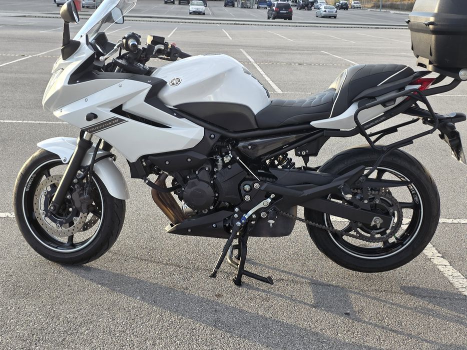 Yamaha XJ6 Diversion с куфари