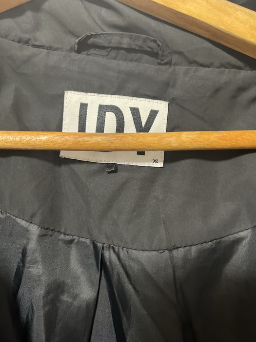 Дамско зимно яке размер XL