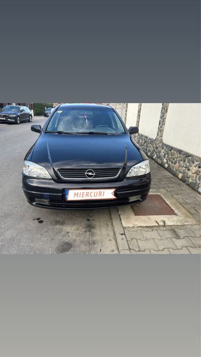 Vând opel astra G