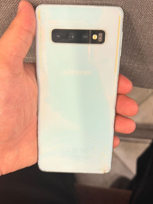 Samsung  S10  128 gb