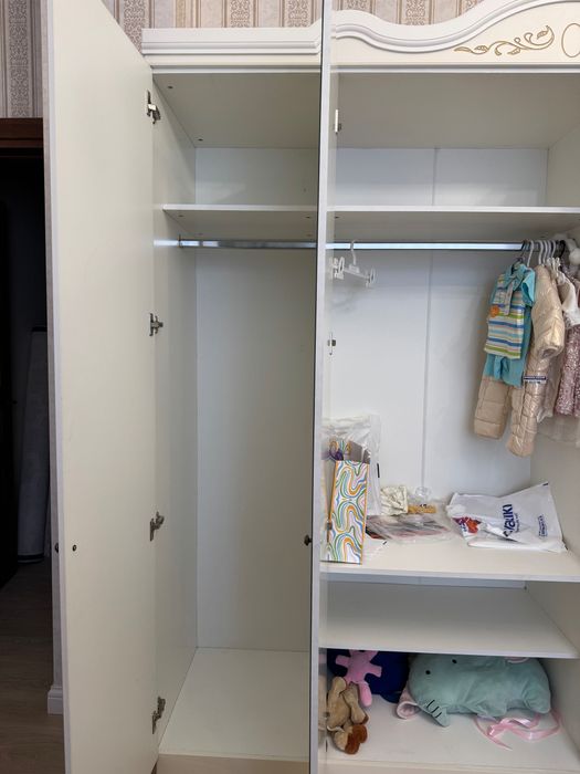 Спальный гарнитур