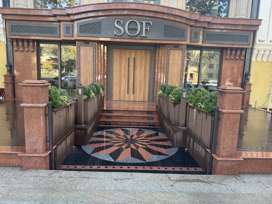 Срочно сдаётся в центре по улице Ш.Руставелли помешениея!