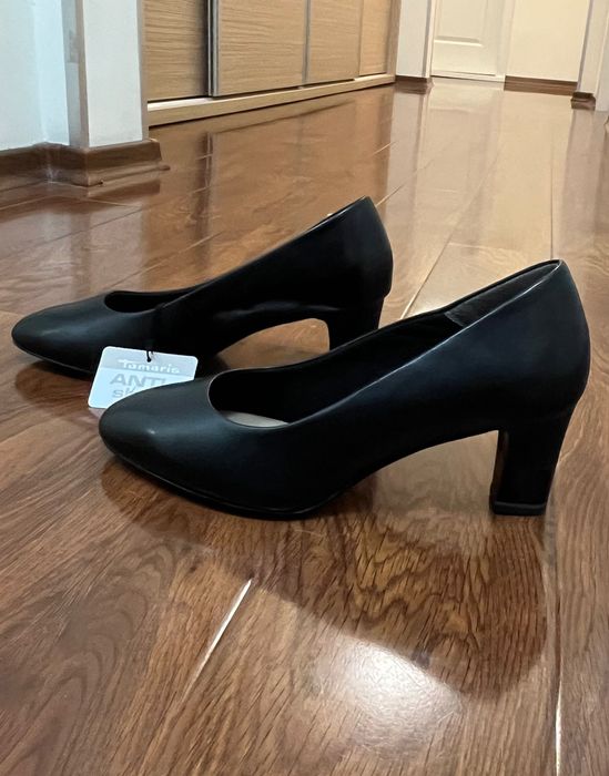 Pantofi piele Tamaris 39 noi