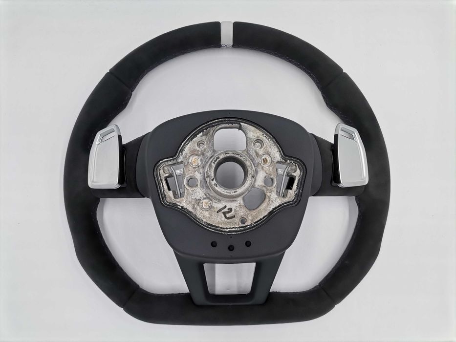 АЛКАНТАРА Нов Спортен Волан Audi E Tron GT RS A6 RS6 A7 RS7 4J3419091D