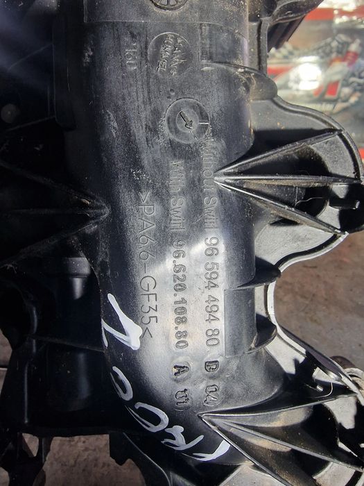 Galerie admisie Land Rover Freelander 2 motor 2,2 diesel 224DT