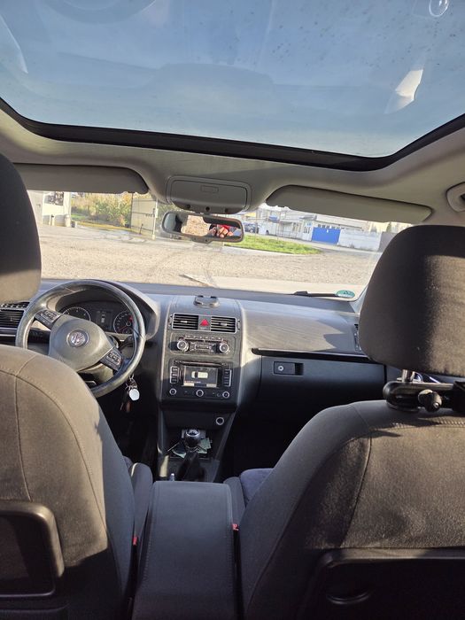 Se Vinde Volkswagen Touran 7 locuri