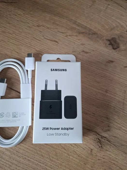 Samsung Fold 4 de 256 GB si 12 RAM