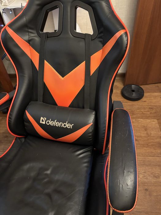 Продам игровое кресло