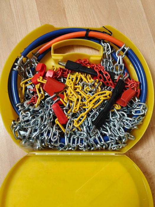 Вериги за сняг - нови 2 комплекта