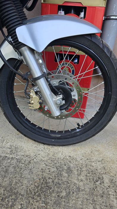 Vând cauciucuri moto Dunlop