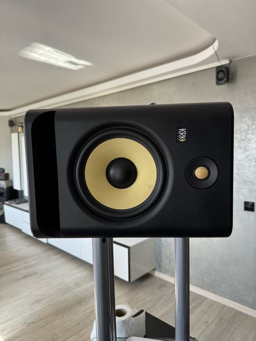 Boxe \ Monitoare audio studio KRK Rokit 8 G4 (pereche)