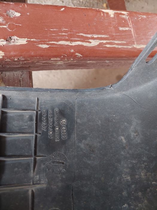 Бампер Ауди 100 С3