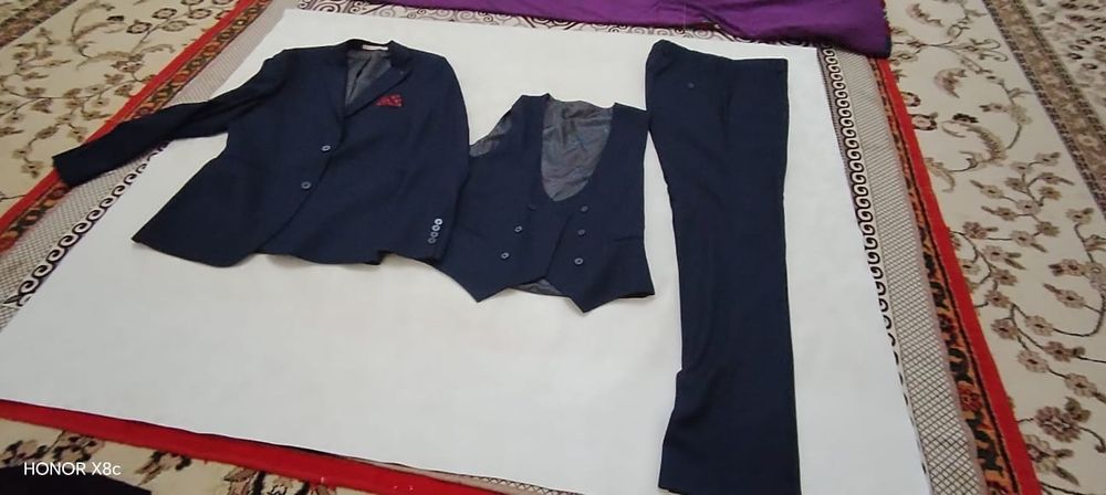 Мужской костюм для  свадьбы