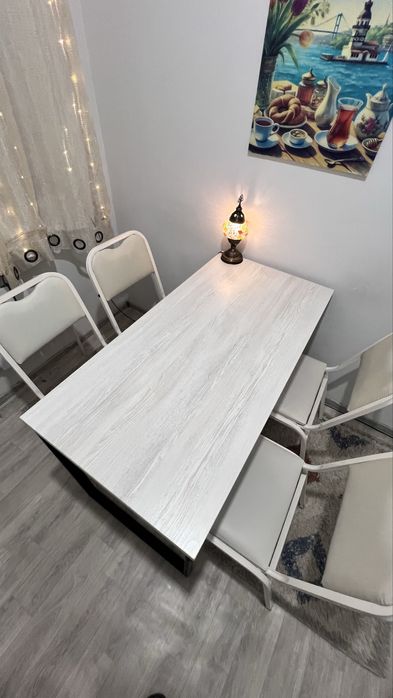 Стол стул сотилади