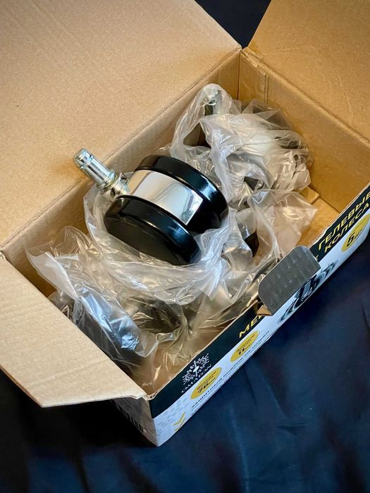 Офисное кресло SIHOO