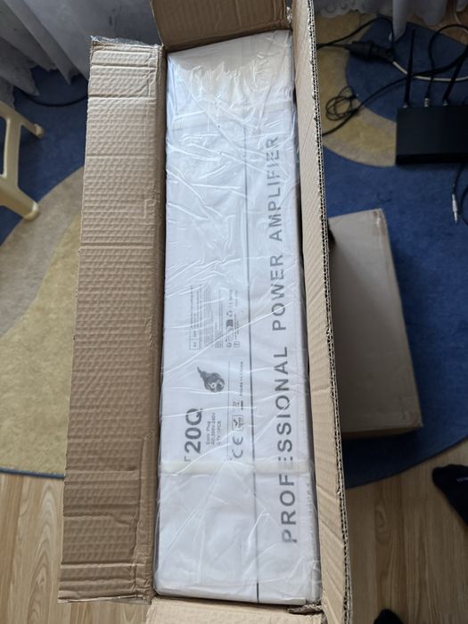 Labgruppen fp 20000 (sinbosen) 4x4000w Pret fix ca dynacord vl fbt xa