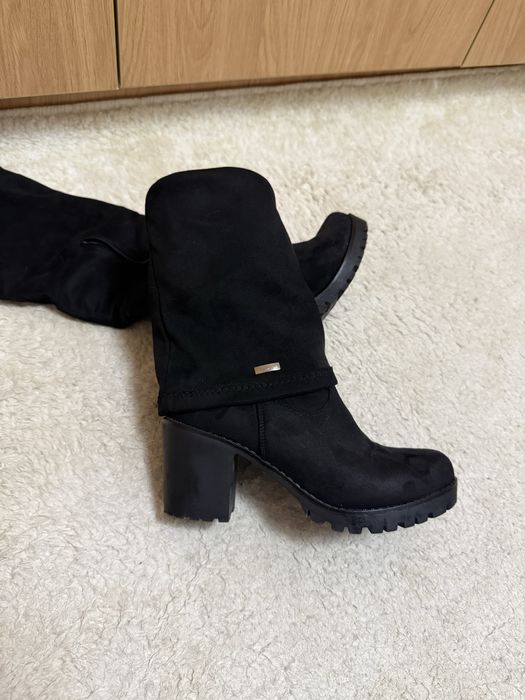 Дамски ботуши/ боти на дебел ток