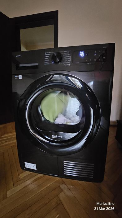 Uscător Samsung DV90DG52A0AB, 9kg, Pompă căldură, A+++, Garanție