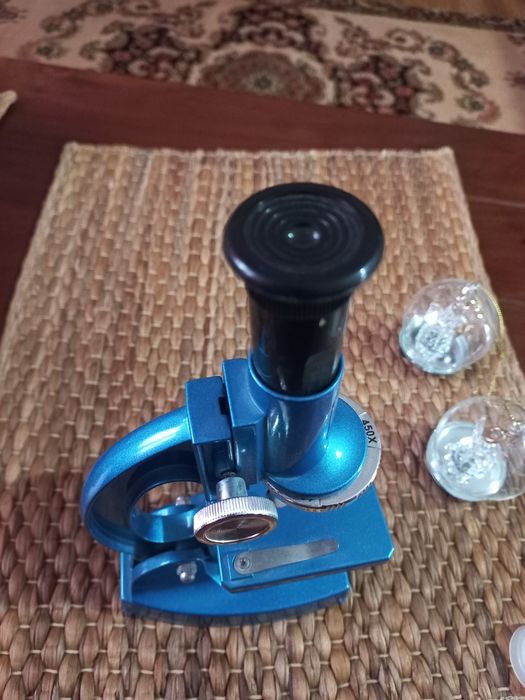 Microscop pentru copii