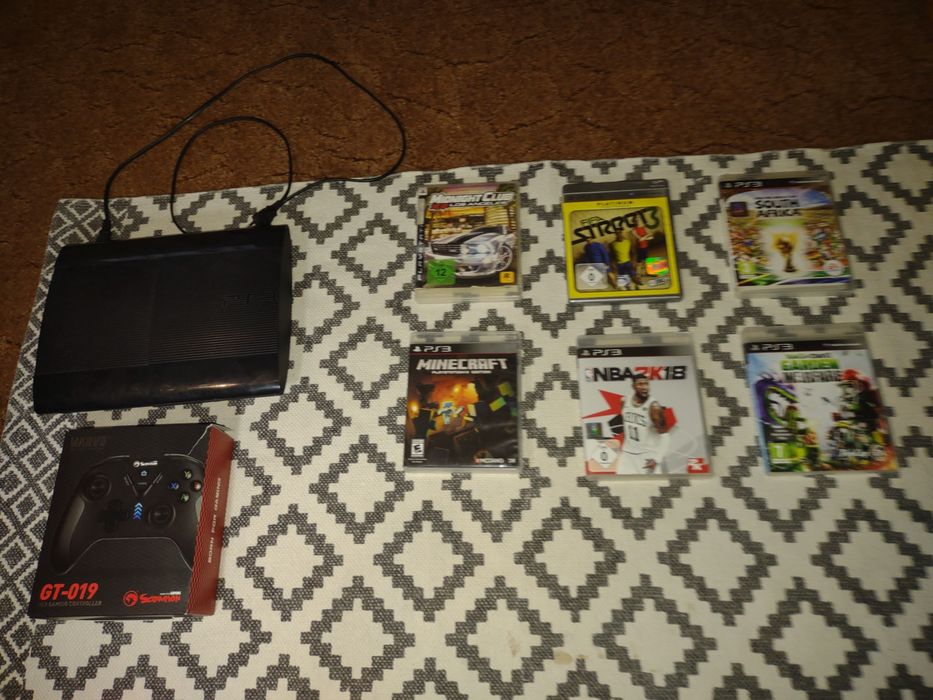 Ps3 cu controller și Cd