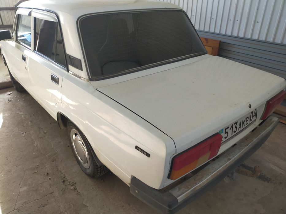 Продам ВАЗ 2107 инжектор