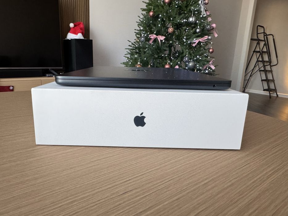 MacBook Air, 13,6 дюймов, Чип М2