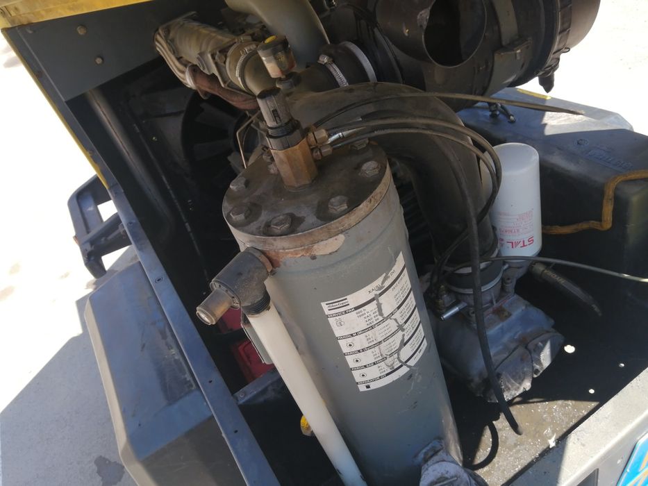 Продам  компрессор Atlas copco Xas 66,