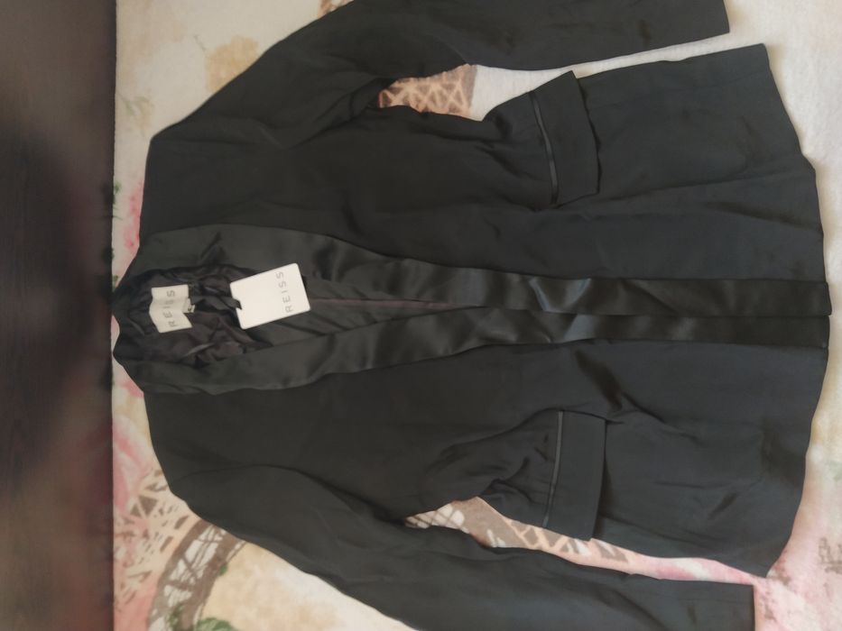 Чисто ново дамско сако