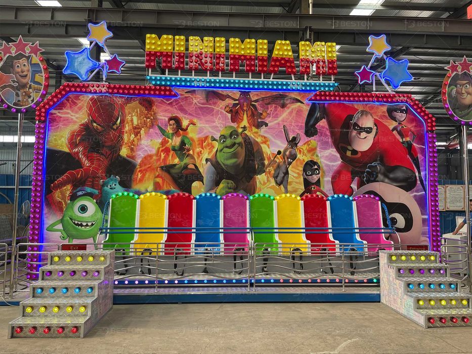 Atraksion piratiski karobli va skameykalar